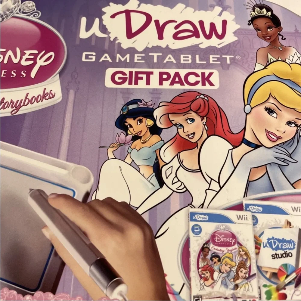 uDraw Game Tablet Studio  & Disney Princess: Enchanting Storybooks Nintendo